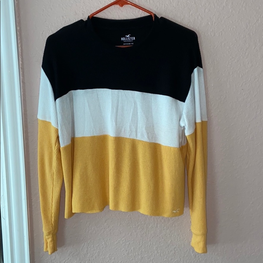 Hollister boyfriend tee